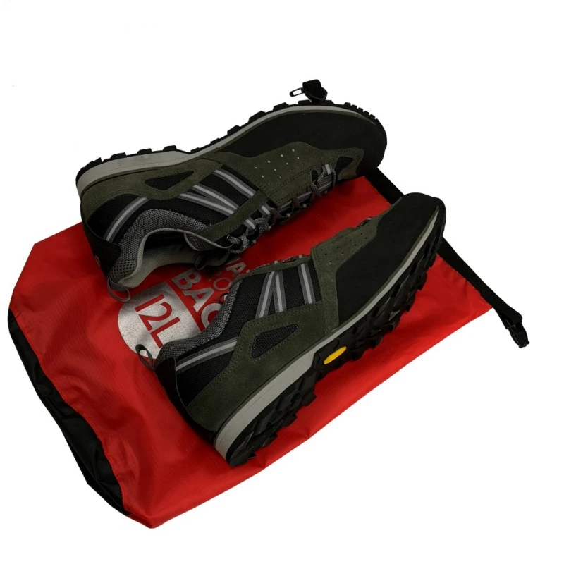ถุงกันน้ำแบบม้วนปิดปาก 2 ลิตร  - Dry Bag Roll Top บทวิจารณ์และราคา